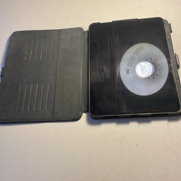 IPAD PRO Cover 11” 2nd generation - Picture 4 of 8